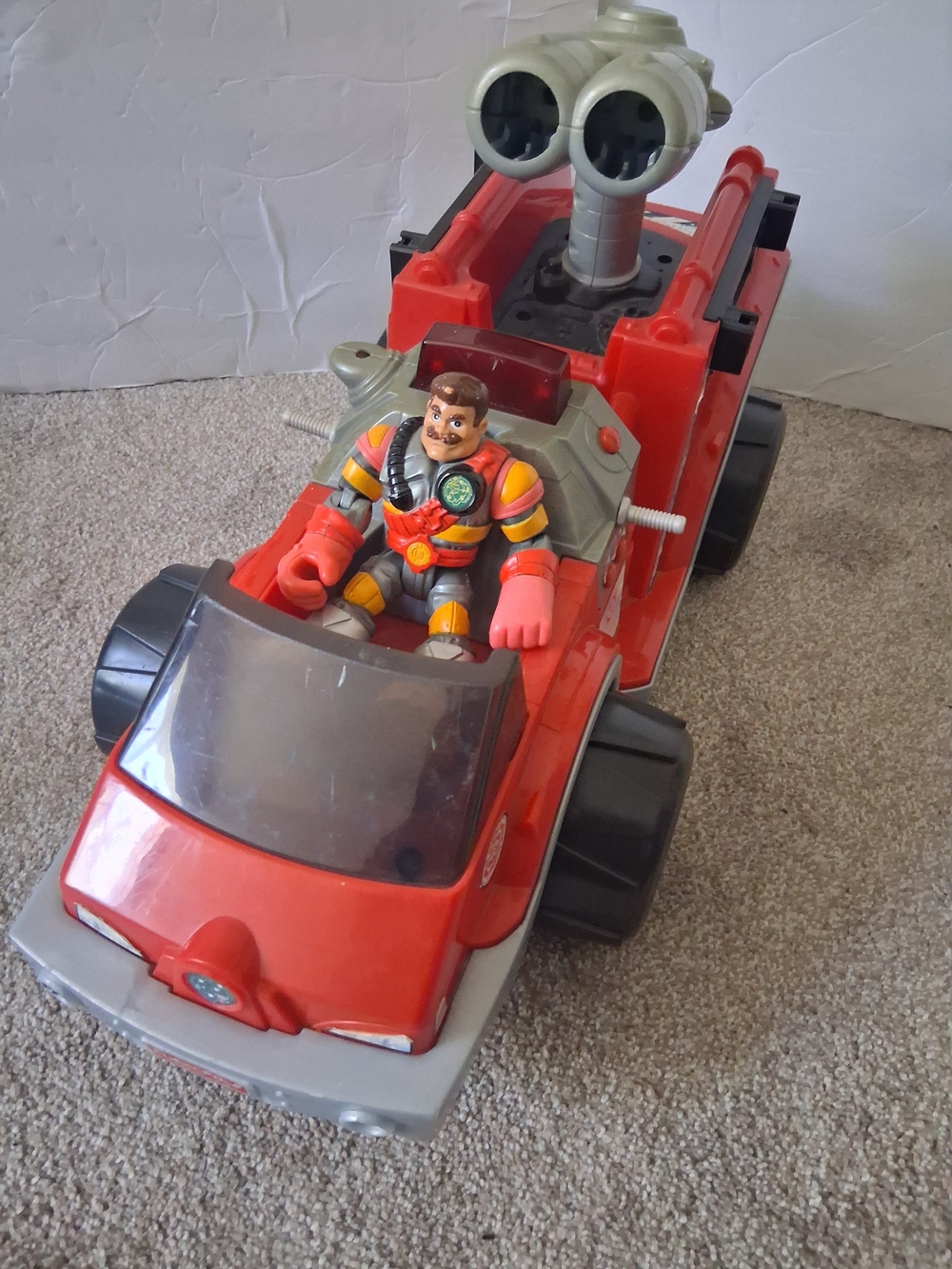 Fisher-Price Rescue Heroes Ultimate Fire Truck & Billy Blazes Action Figure 2000